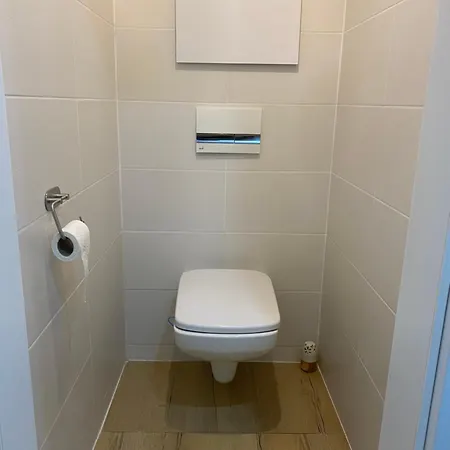 Modern Flat Close To Old Town